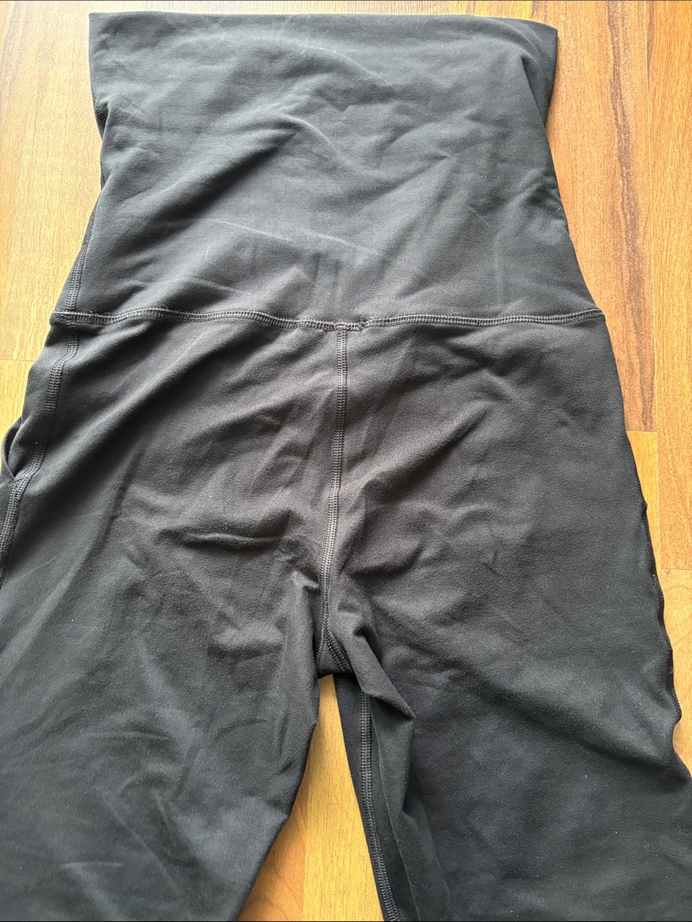 aerie Woman’s Black High-Rise Flare Yoga Pants Size S - Picture 8 of 15